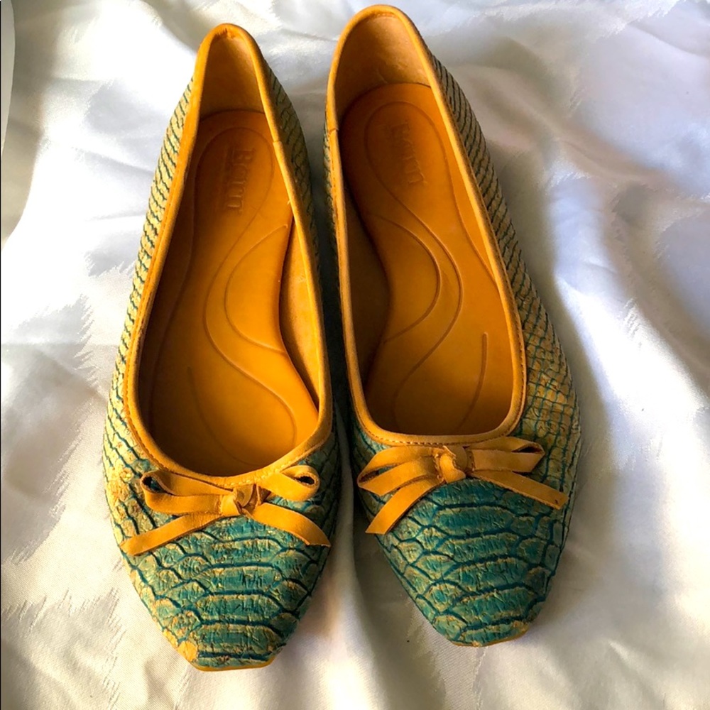 Born Casual-Dressy Flats 8